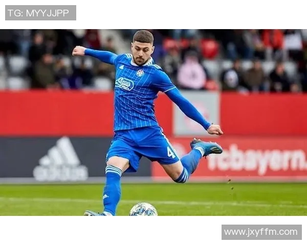 格瓦迪奥尔:新一代足球天才的崛起与未来发展潜力解析 格瓦迪奥尔:新一代足球天才的崛起与未来发展潜力解析